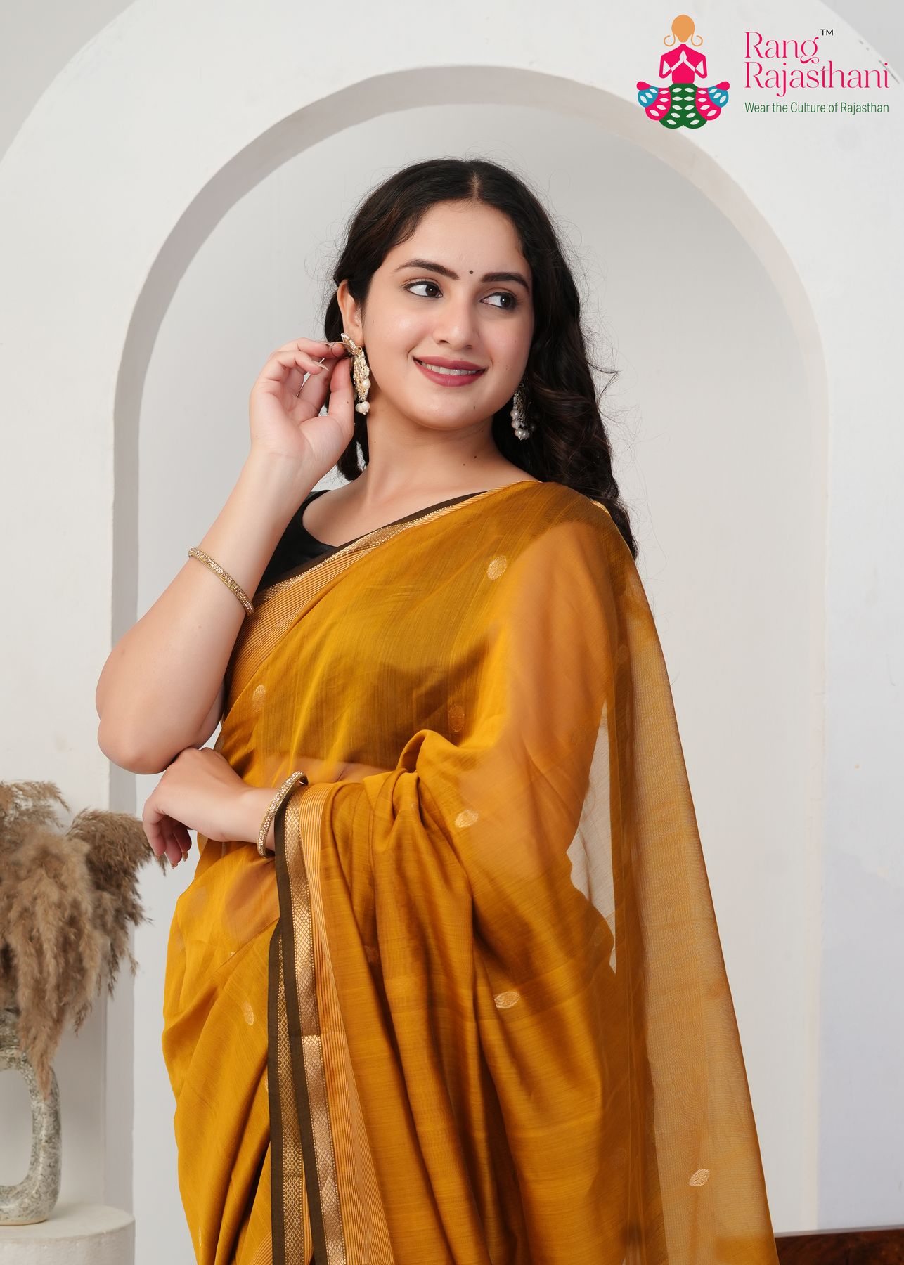 Mustard Maheshwari Silk Saree : Subtle Heritage Glow