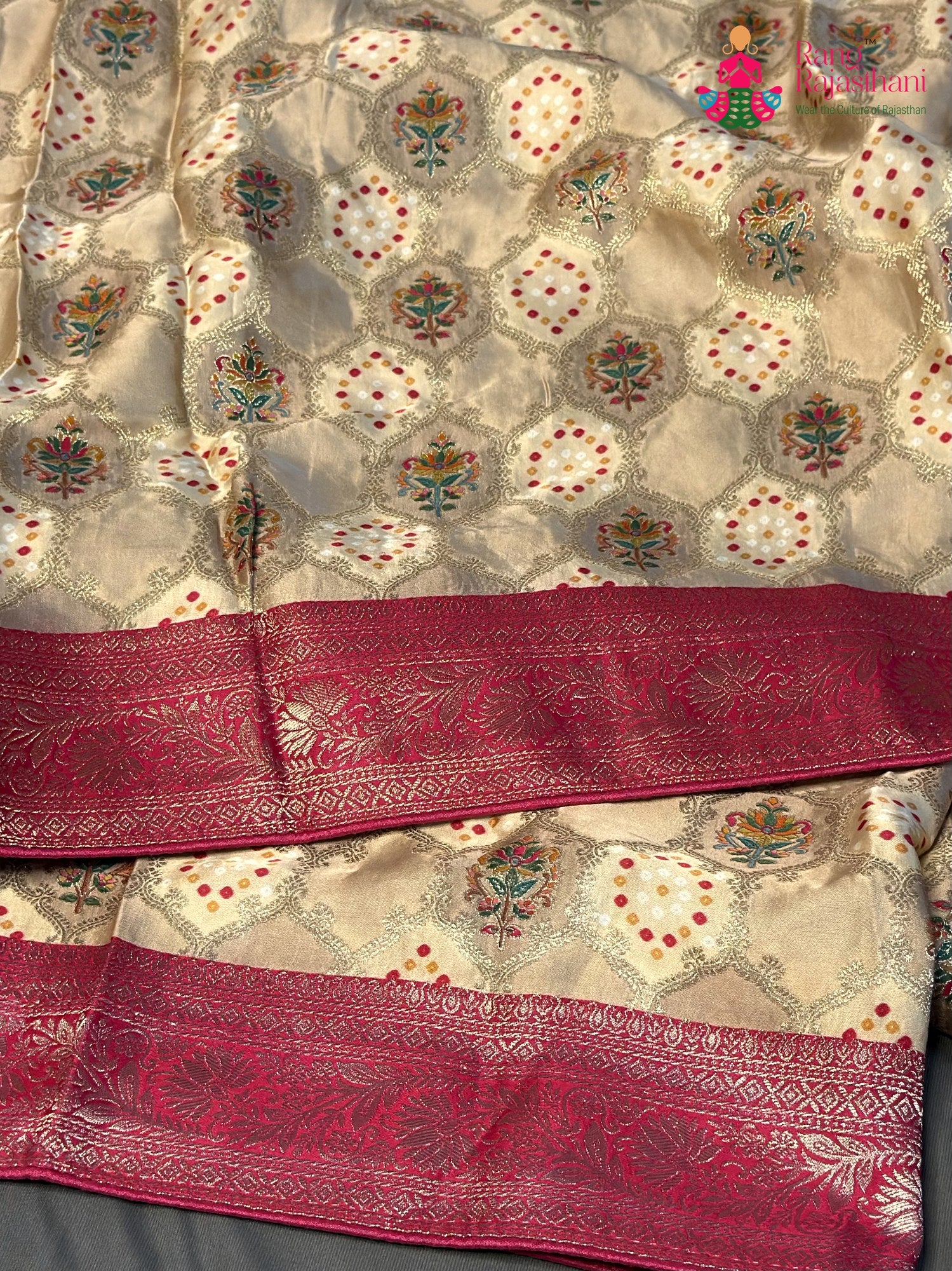 Beige Synthetic Meenakari Zari Saree for Wedding Guest | Statement Pick