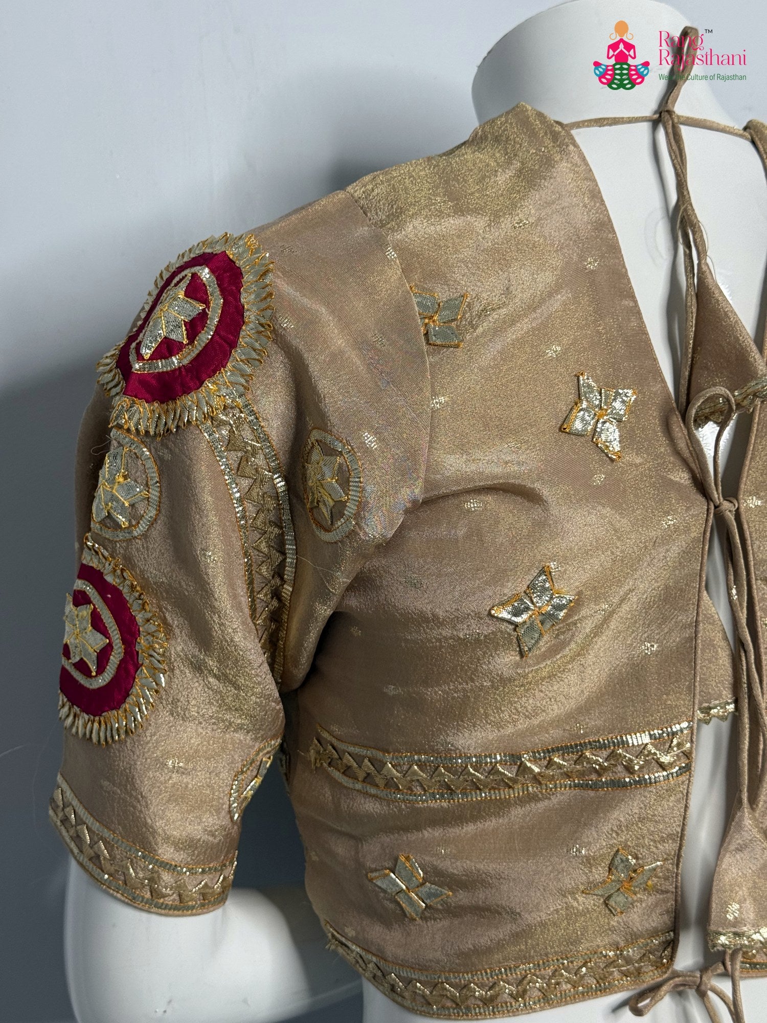 pallu detailing of beige pure upada silk gota patti blouse 3763
