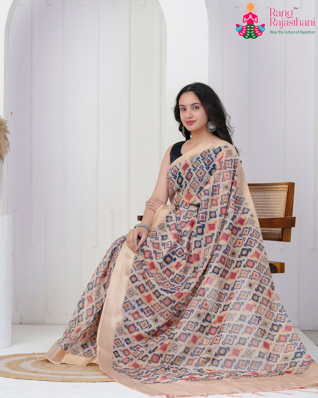 Cream PureSilk saree with Zari pallu detailing