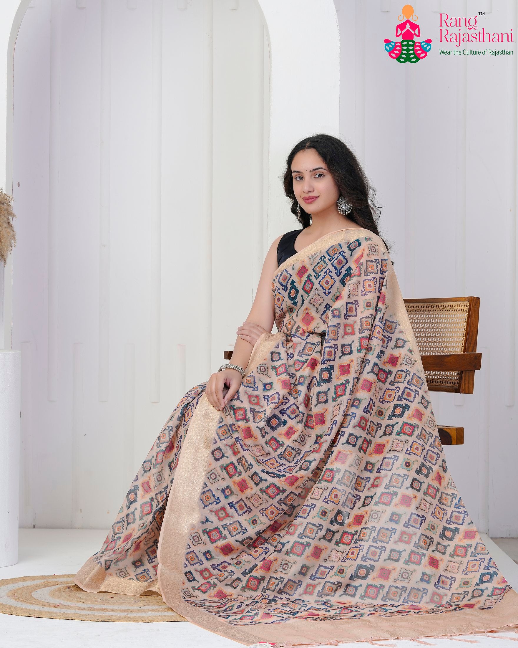 Cream PureSilk saree with Zari pallu detailing