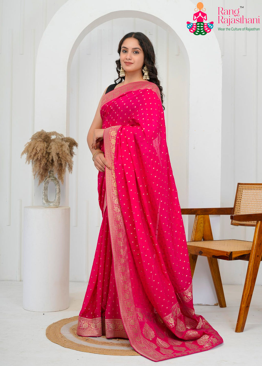 Rani Pure Silk Look Banarasi Zari Saree : Lavish Flair
