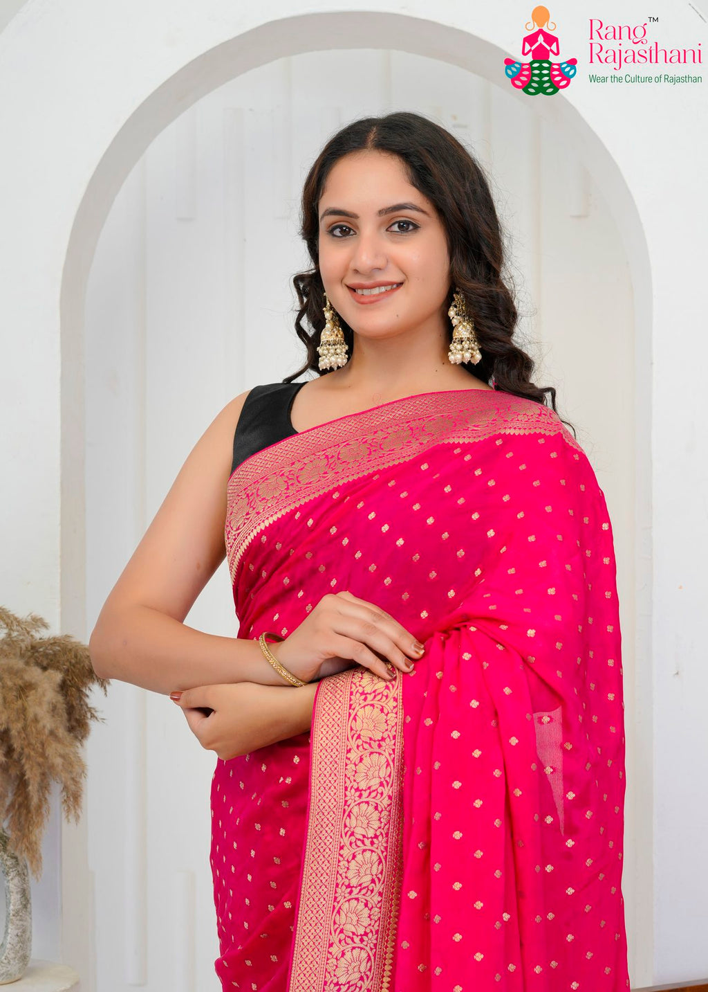 Rani Pure Silk Look Banarasi Zari Saree : Lavish Flair