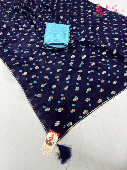 pallu detailing of blue pure dola silk bandhani saree