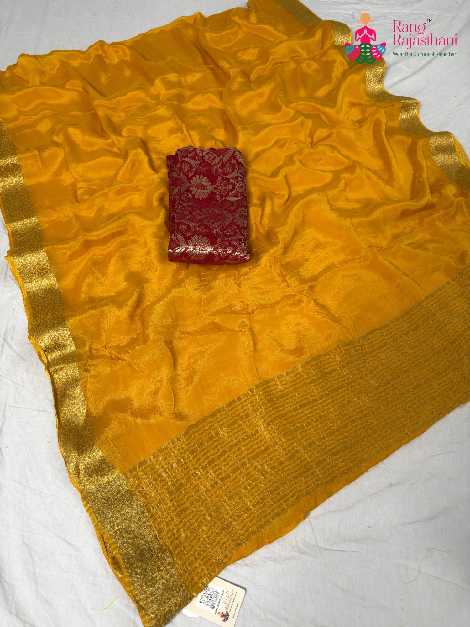 border detailing of breathable yellow fabric saree