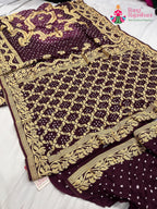 complete look of burgundy saree 
