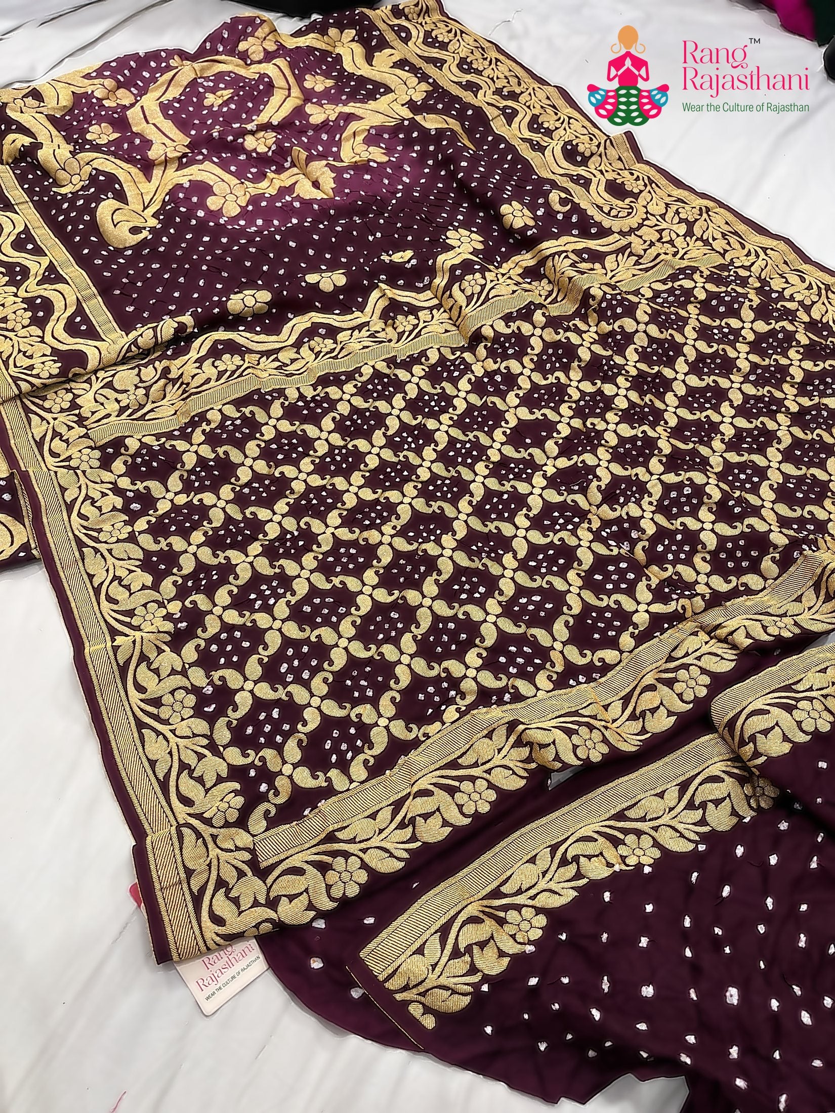 complete look of burgundy saree 