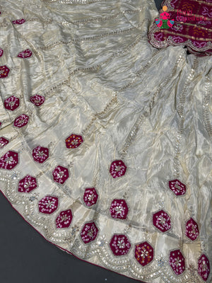 Cream Pure Gaji Silk Hand Tie Dye Bandhani Chunri Lehenga Chunni for Wedding Reception | Shop Now