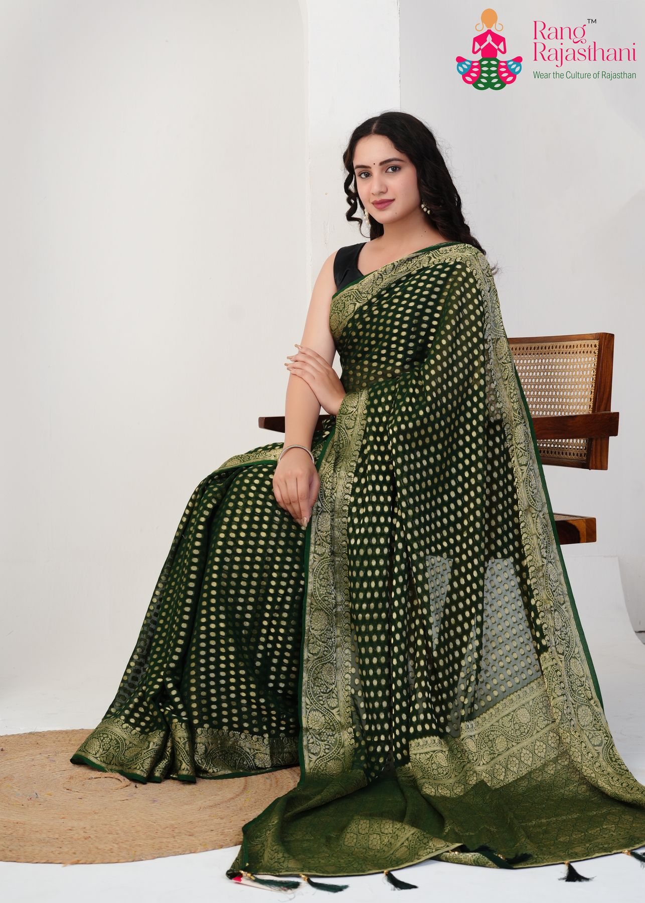 Green Pure Georgette Khaddi Charm Saree : Desi Queen Look