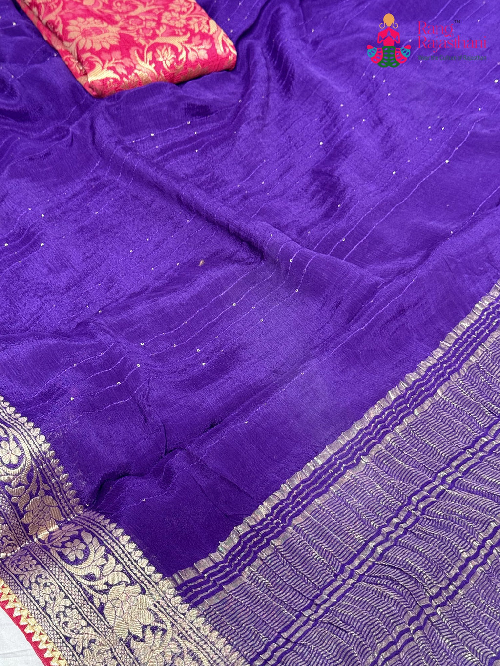 fabric texture of purple fabric saree