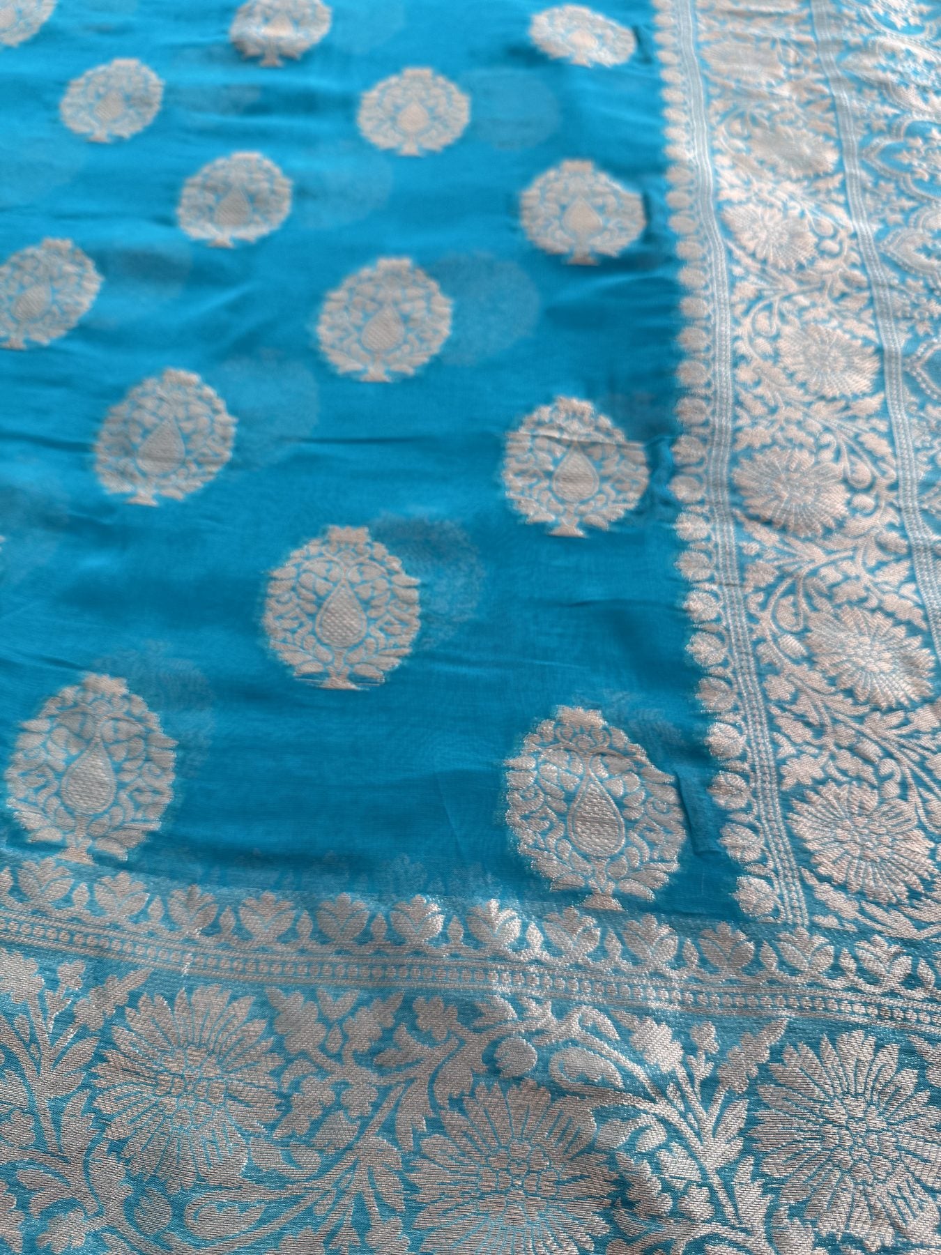 Firozi Saree - Day-to-Night