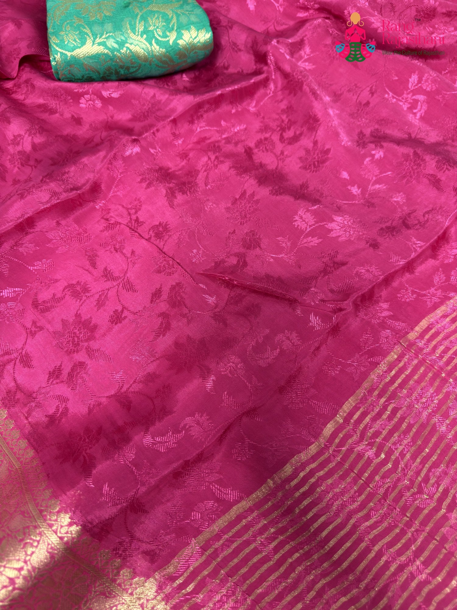 work detailing of gajari elegant saree