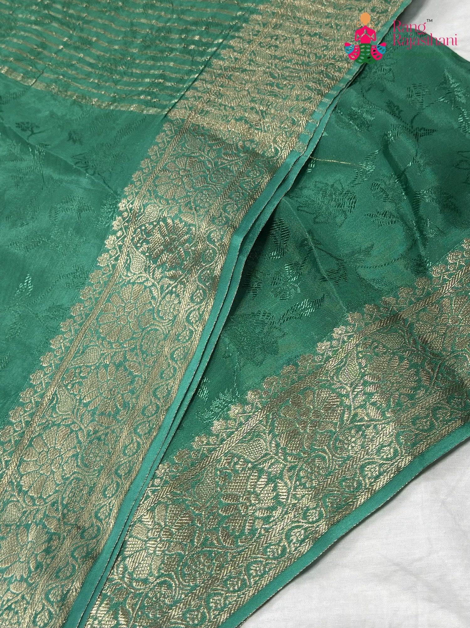 Green Chinnon Jacquard Weave Plain Saree for Sangeet Night | Premium Pick