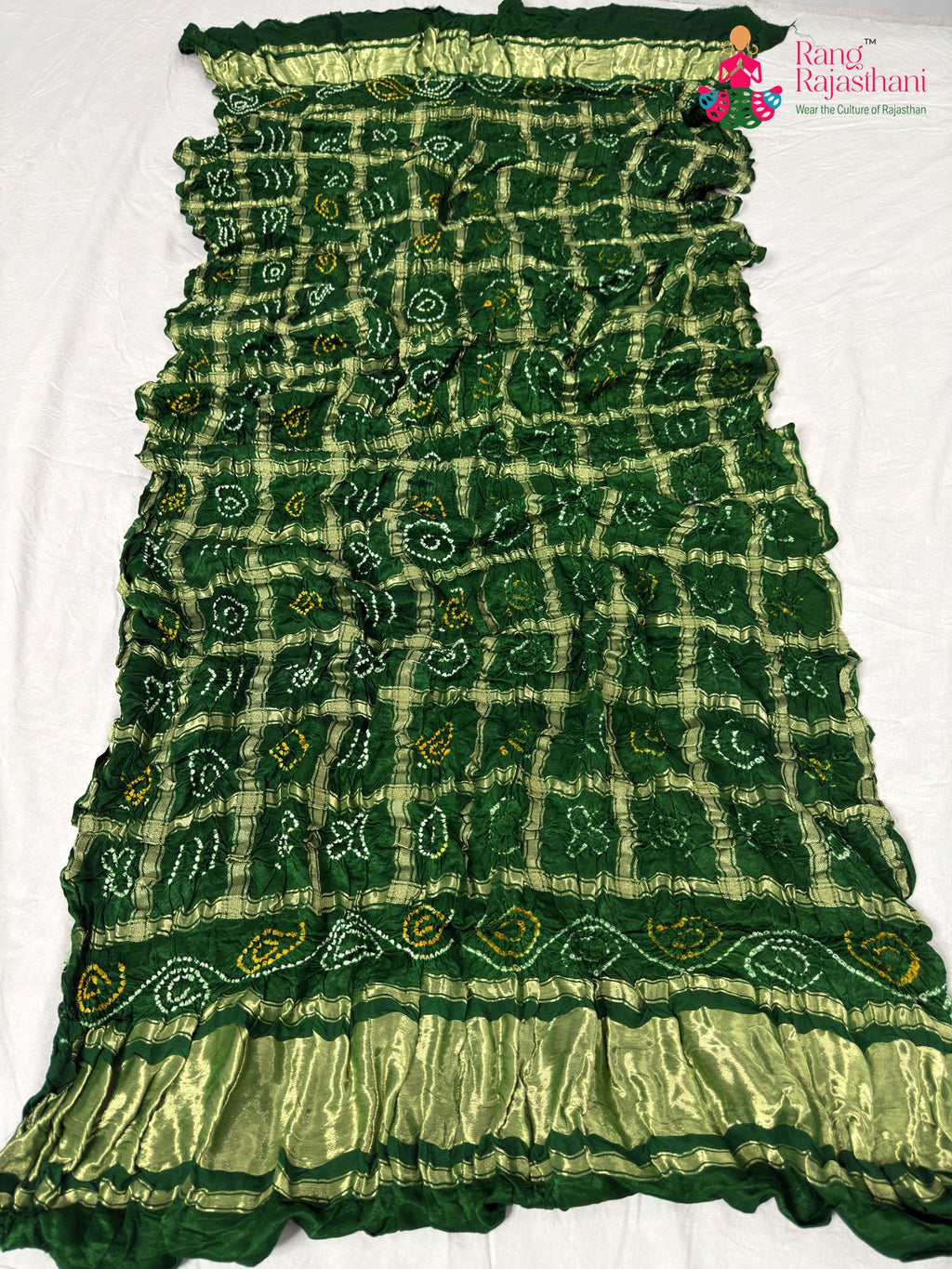 pallu detailing of green gajji silk bandhani dupatta 2563