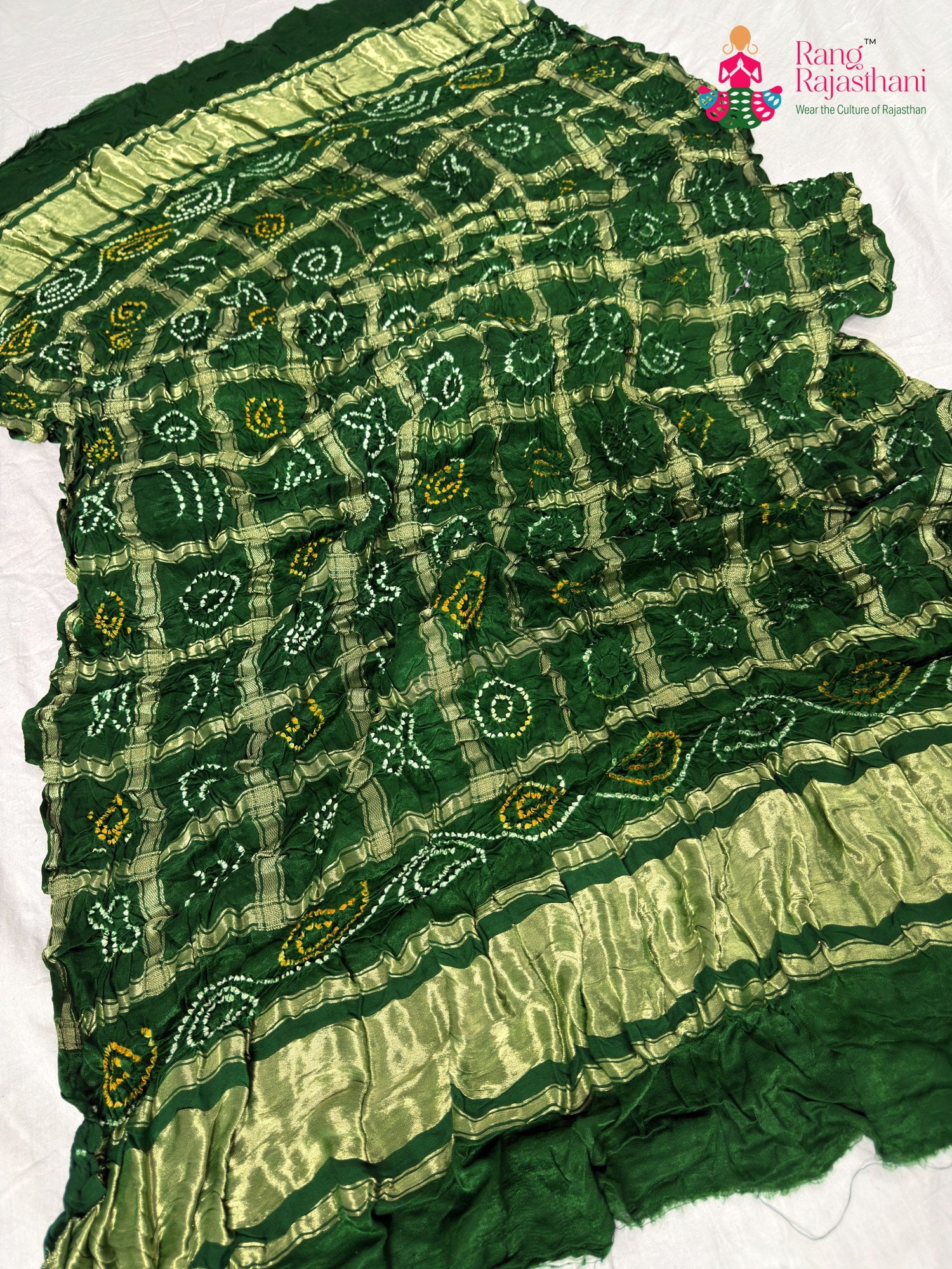 border detailing of green gajji silk bandhani dupatta 2563