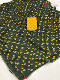 pallu detailing of green pure dola silk bandhani saree