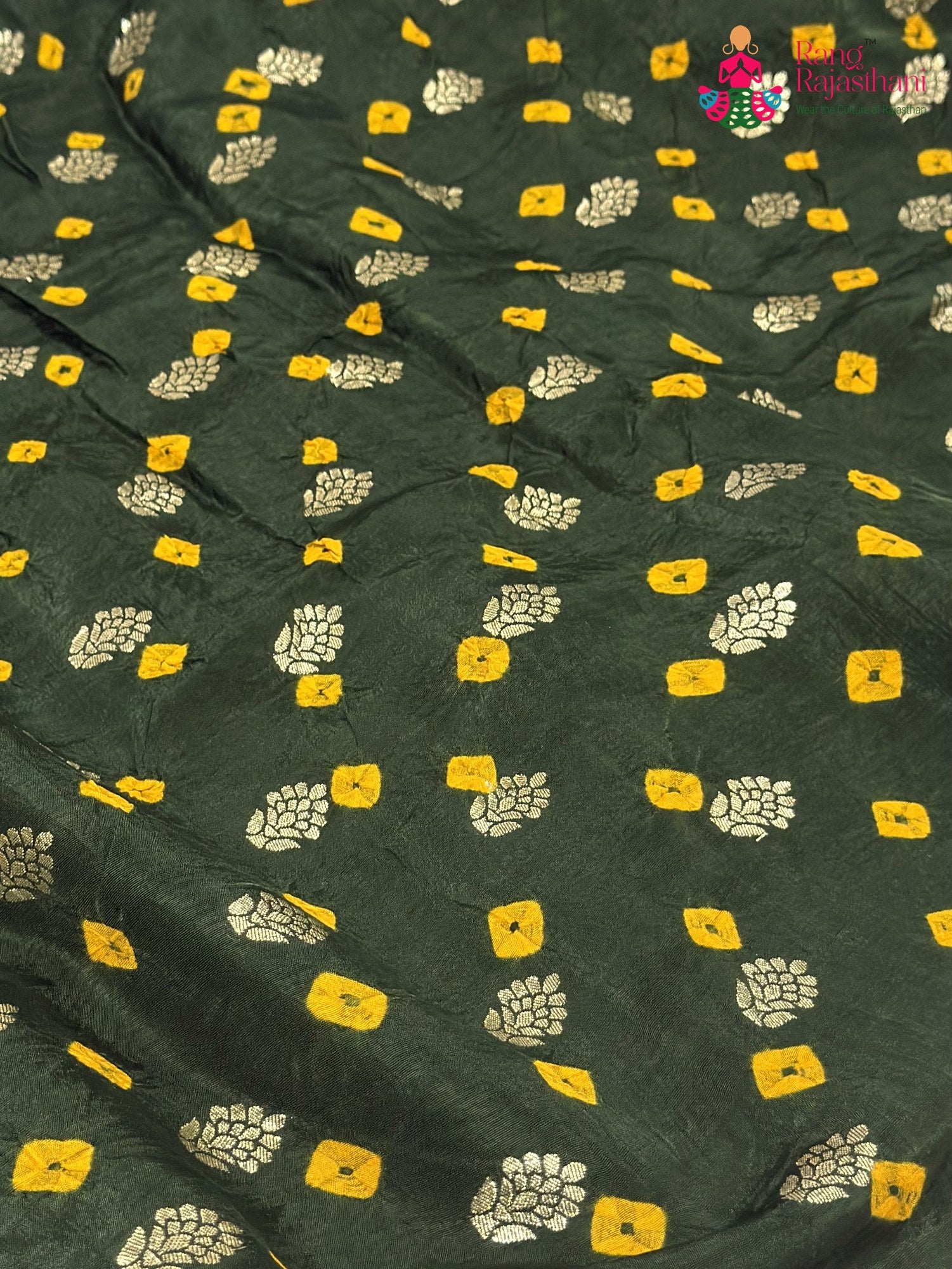 Green Pure Dola Silk Bandhani Chunri Saree for Mehendi Ceremony | Trending Now