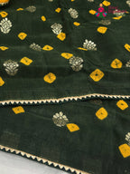 Green Pure Dola Silk Bandhani Chunri Saree for Mehendi Ceremony | Trending Now