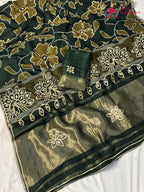 pallu detailing of green pure russsian silk bandhani saree