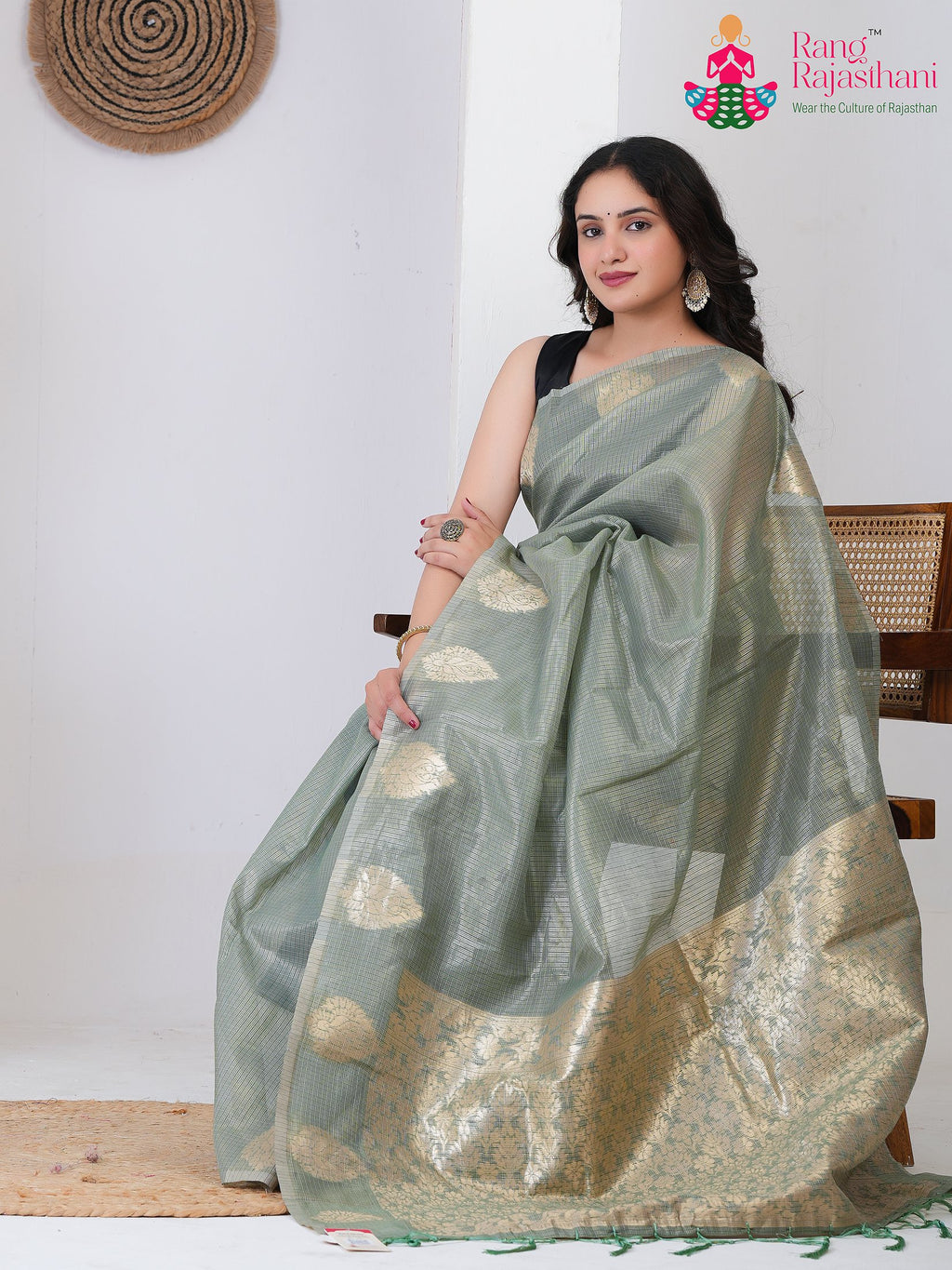 Pista Imported saree with Printed pallu detailing