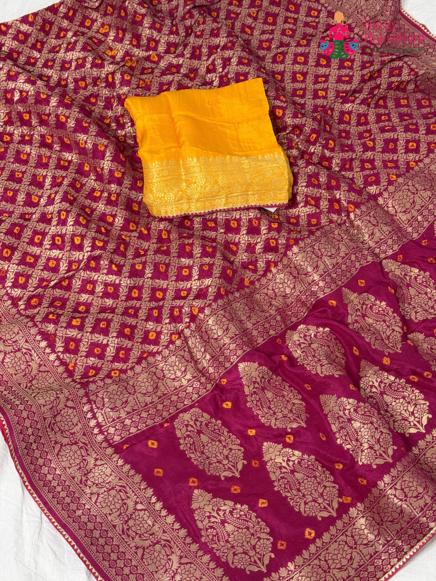 fabric texture of heritage rani fabric saree