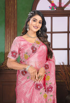 pallu detailing of lightweight fabric saree 
