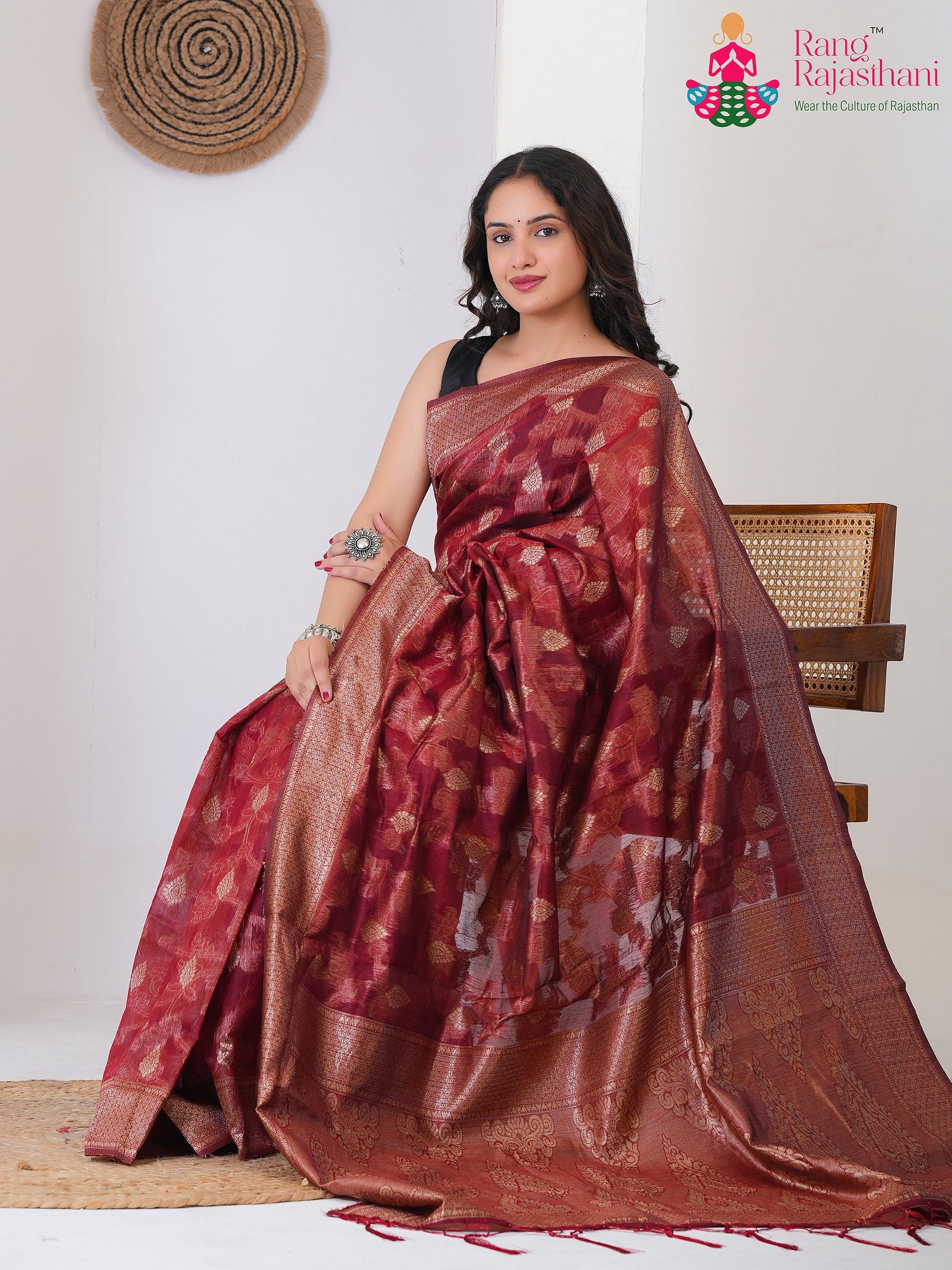 Maroon Cotton saree with Weaving pallu detailing