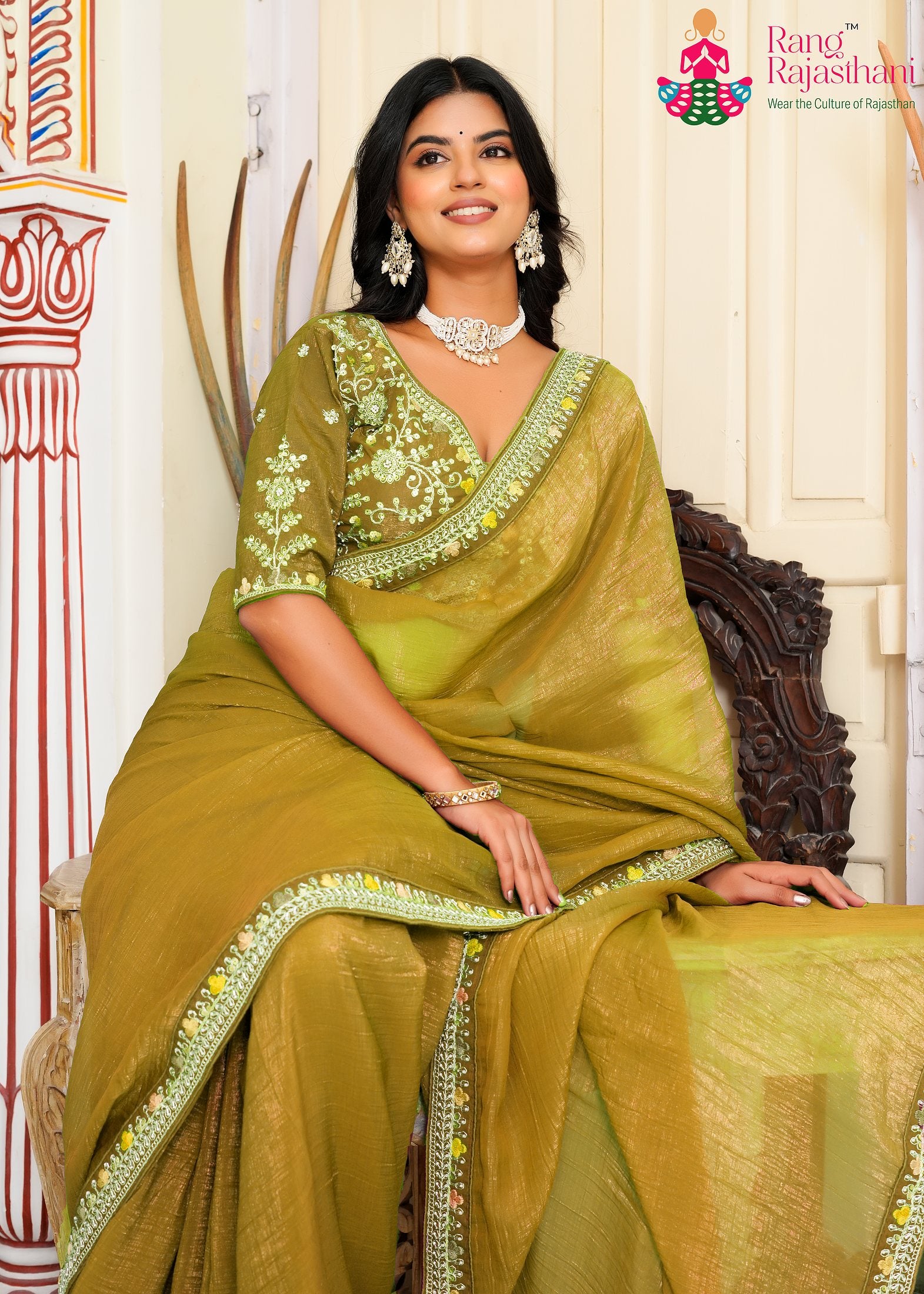 close up detailing of musted fabric saree 