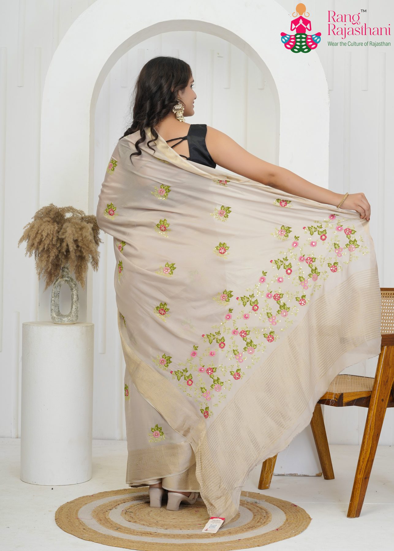 Beige Pure Chinon Floral Saree : Soft Bloom Elegance
