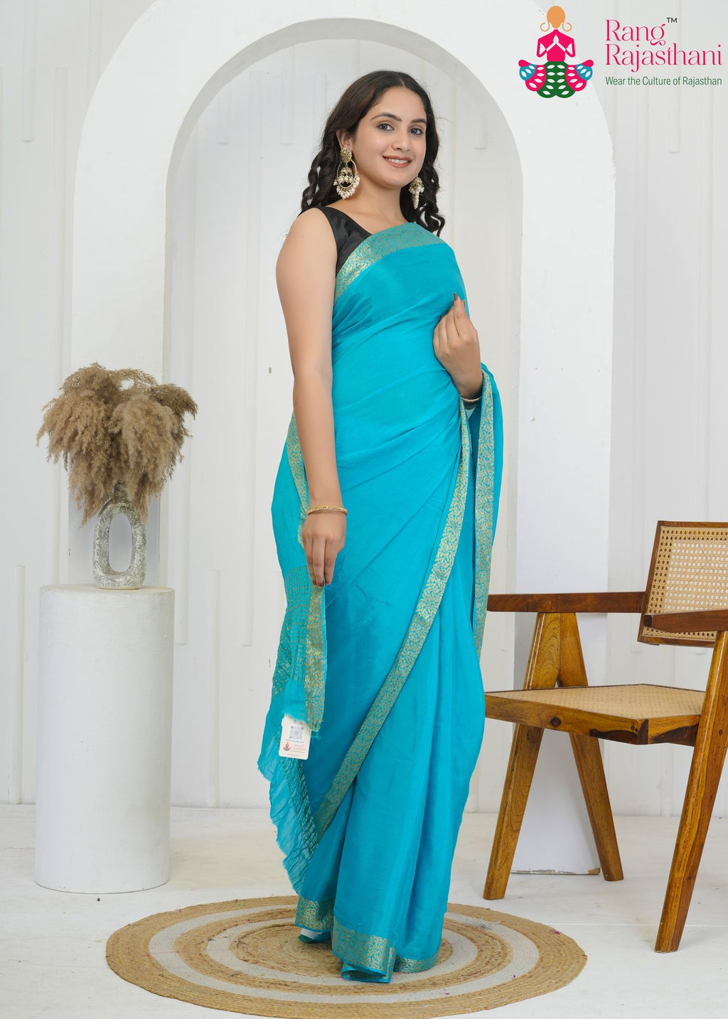 aqua firozi pure chinon saree with zari border for side drape view