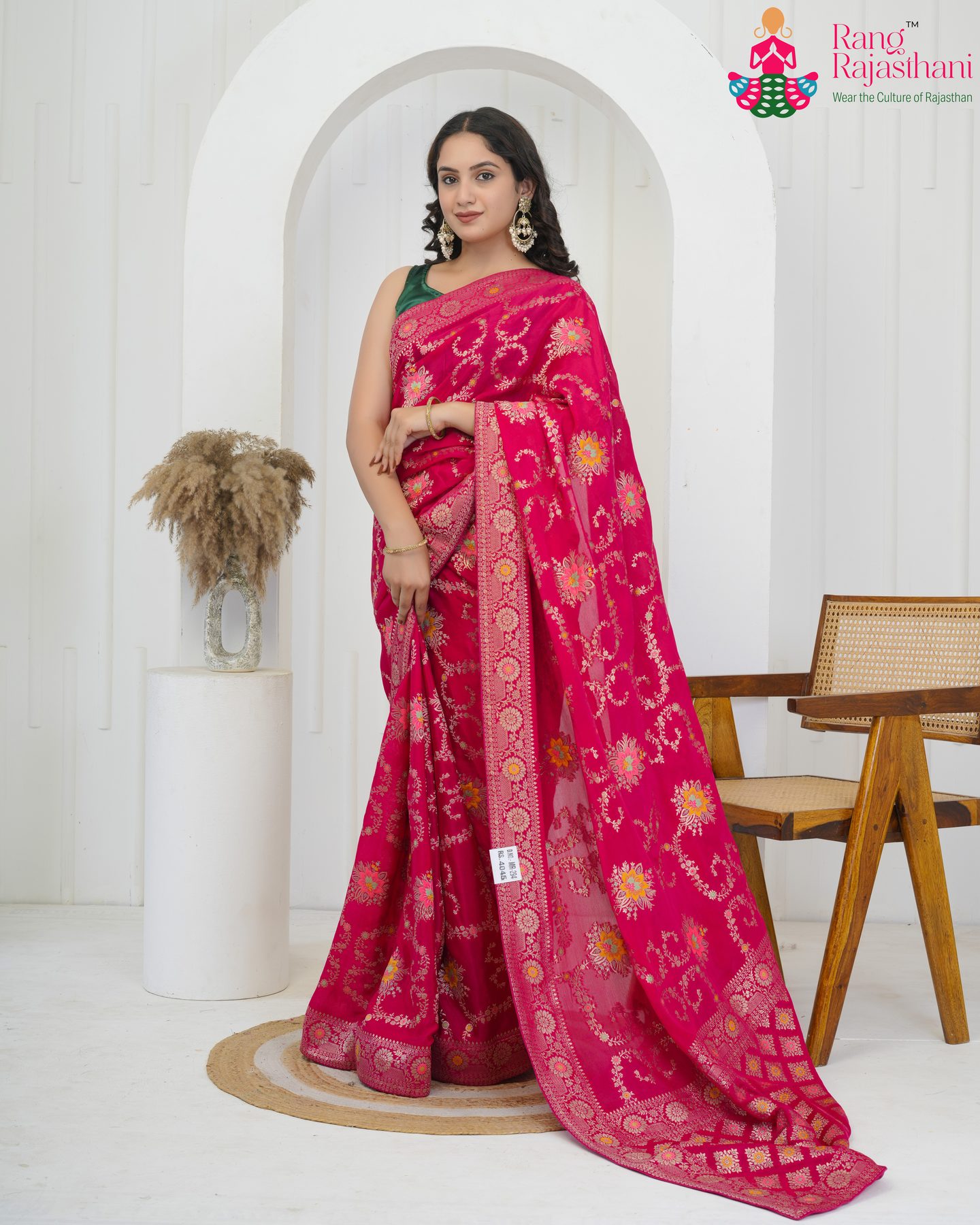 Rani Pure Crepe Chinon Bridal Pattern Saree : Floral Heritage Glow