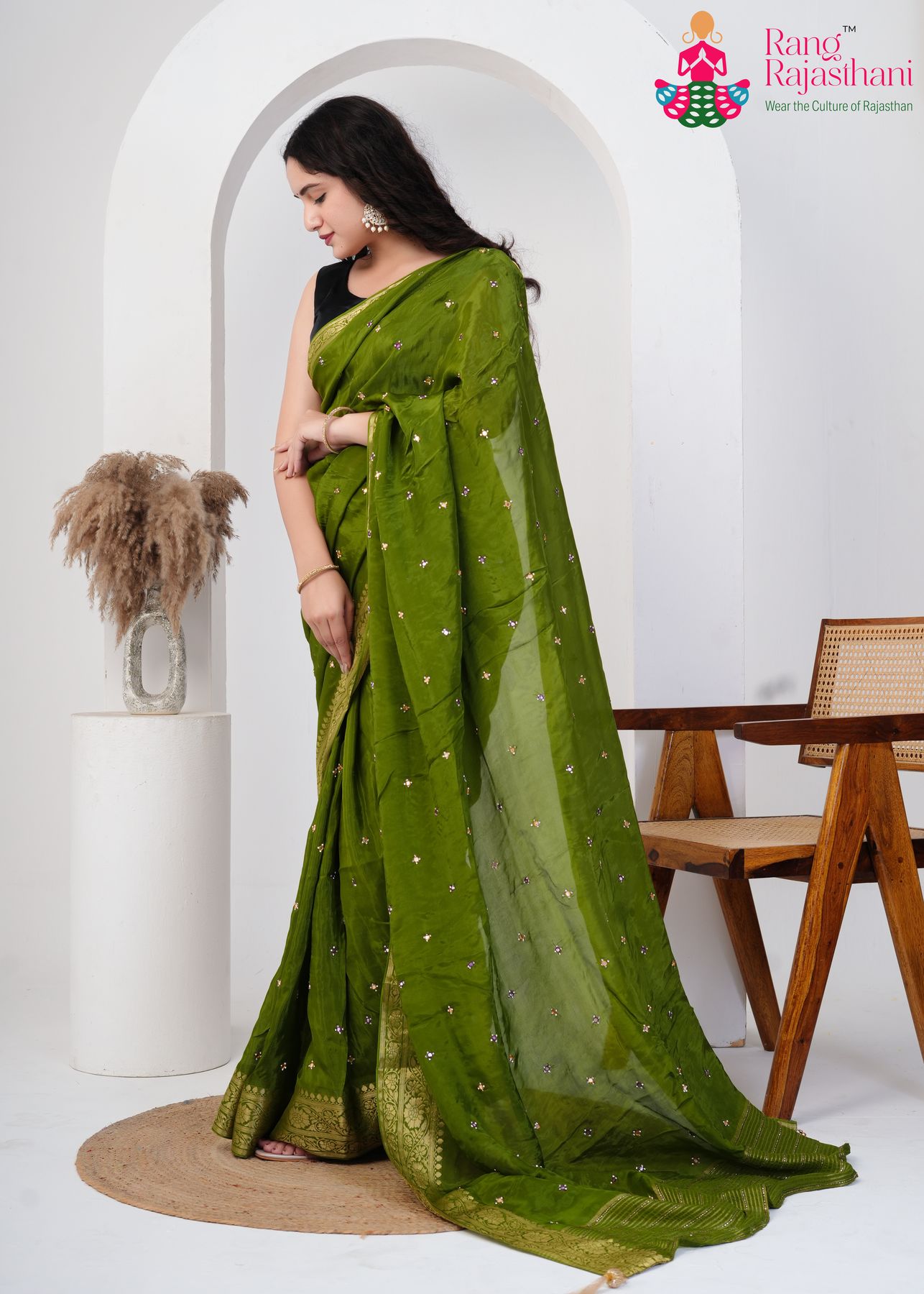 Olive HO Silk Poise Saree : Shaadi Gharana Edit