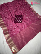 full view of onion silk saree
