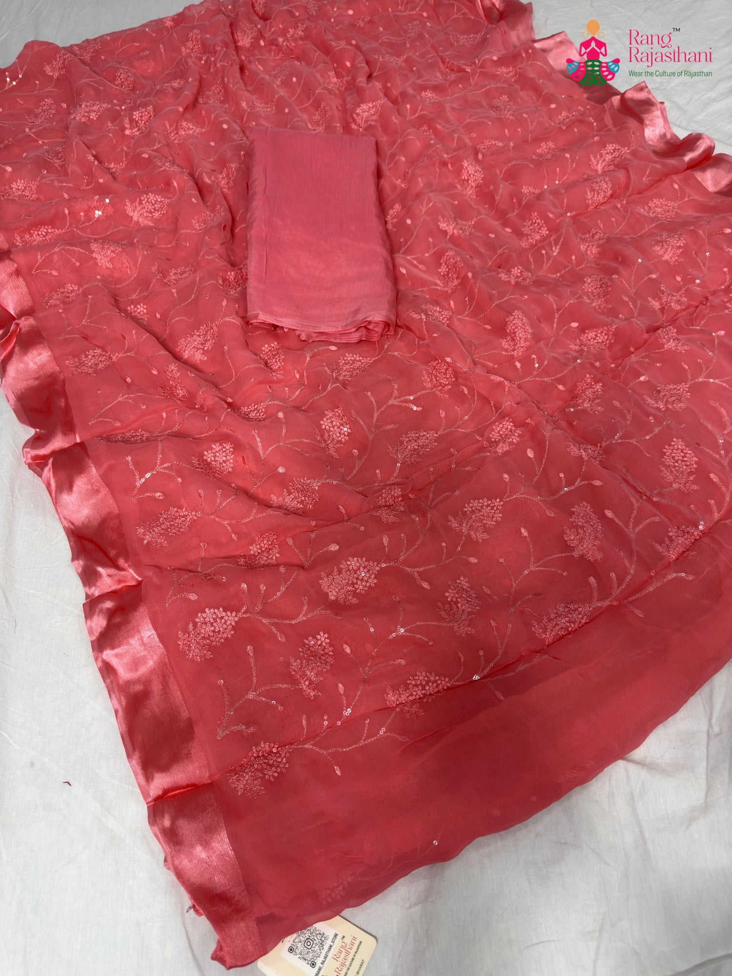 pallu detailing of peach chiffon resham embroidery saree