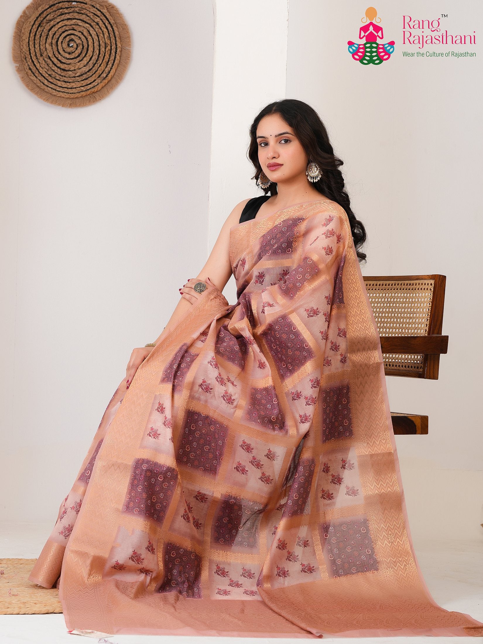 peach SyntheticSilk saree with Printed pallu detailing