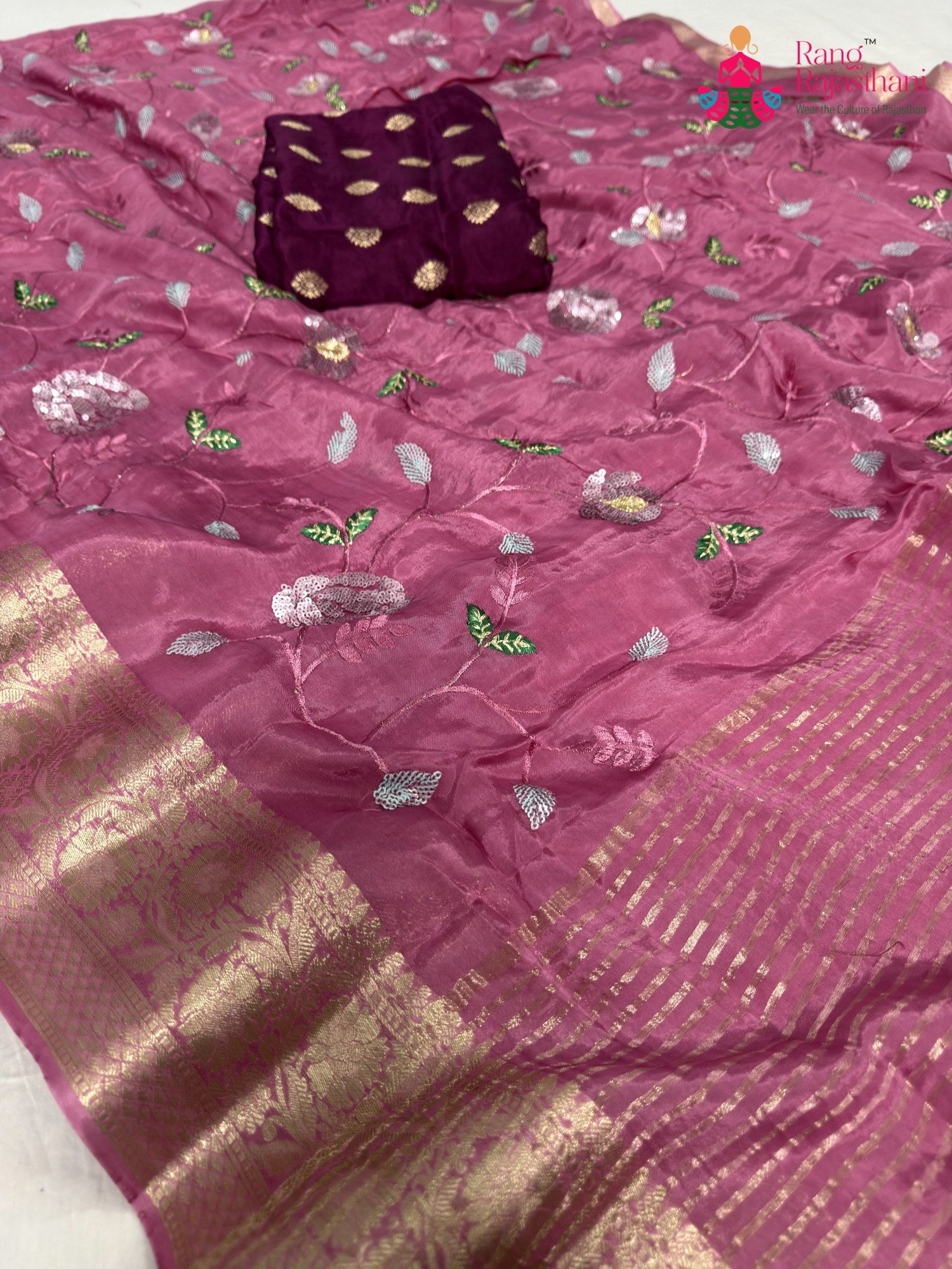 pallu detailing of pink chinnon sequin saree