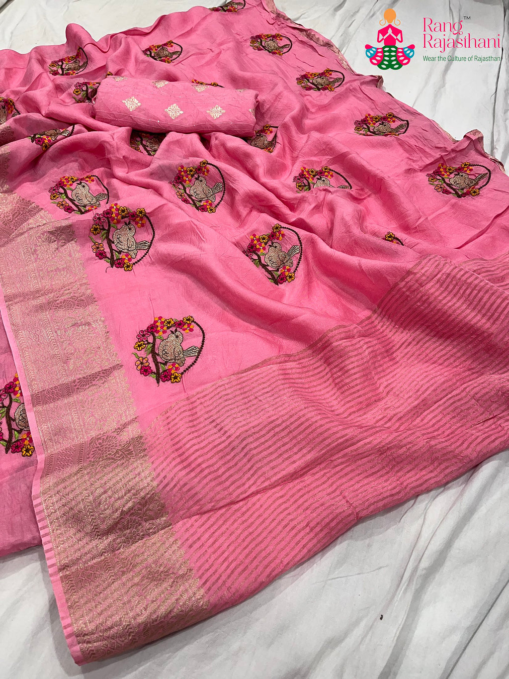 pallu detailing of pink pure Russian silk resham embroidery saree 