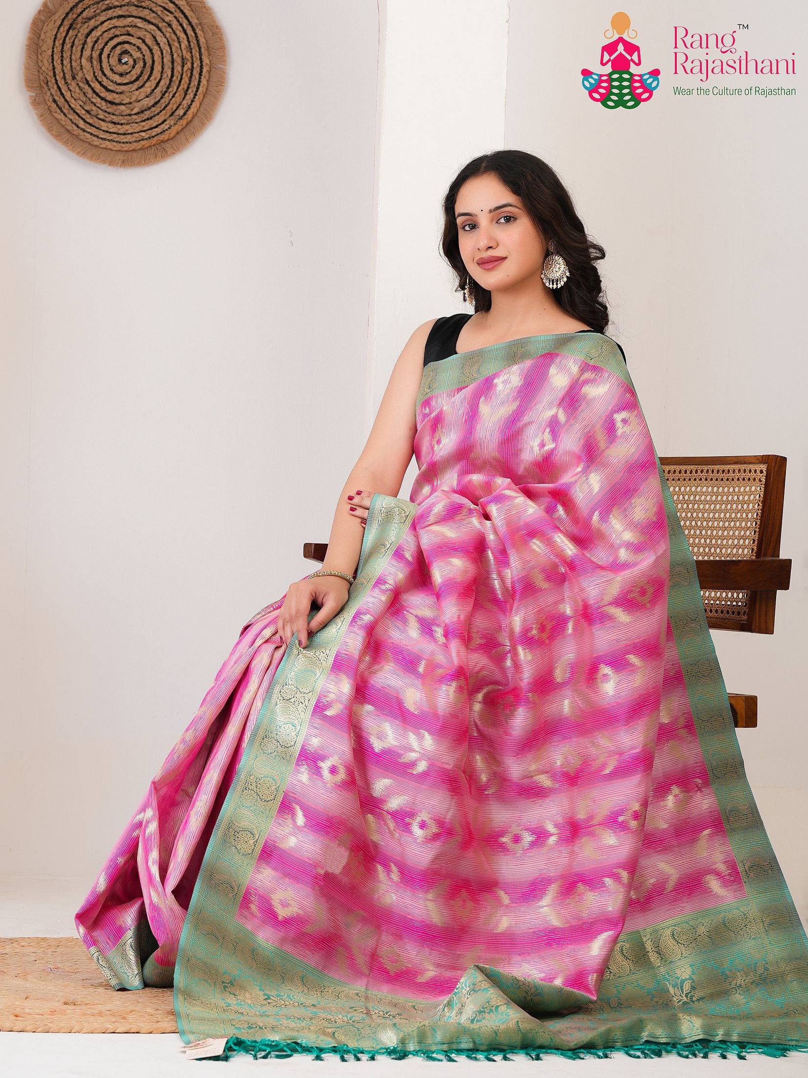 Pink SyntheticSilk saree with Printed pallu detailing