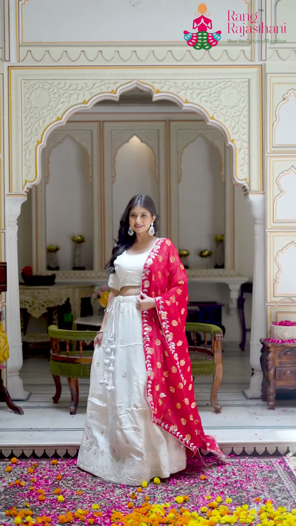 White Silk Banarasi Zari Weave Lehenga Chunni for Wedding Reception | Luxe Drape