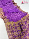 pallu detailing of purple chiffon bandhani saree
