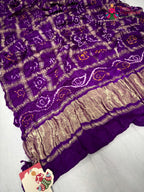 close up detailing of purple gajji silk bandhani dupatta 2565