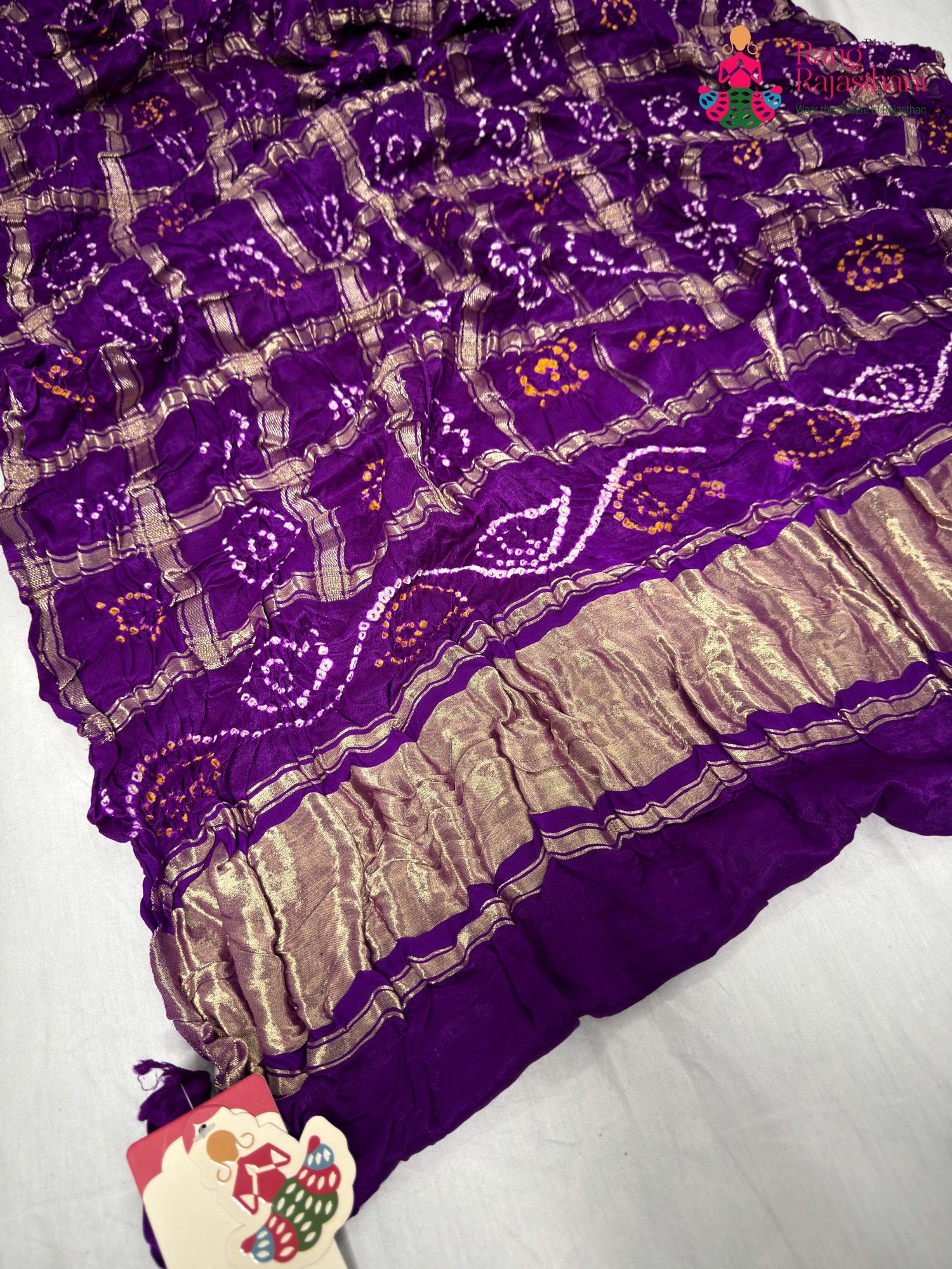 close up detailing of purple gajji silk bandhani dupatta 2565