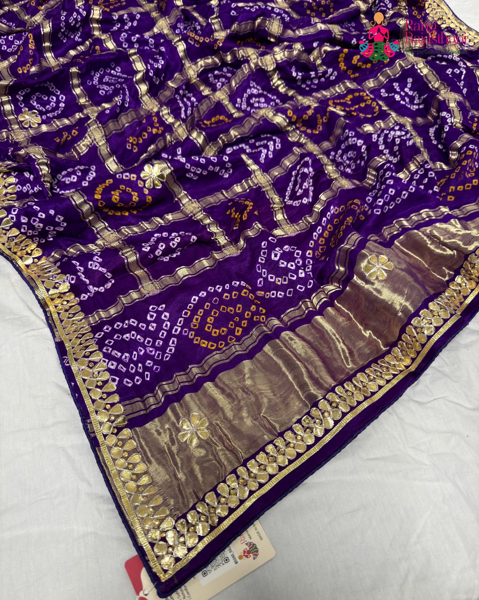 pallu detailing of purple gajji silk bandhani dupatta 2567