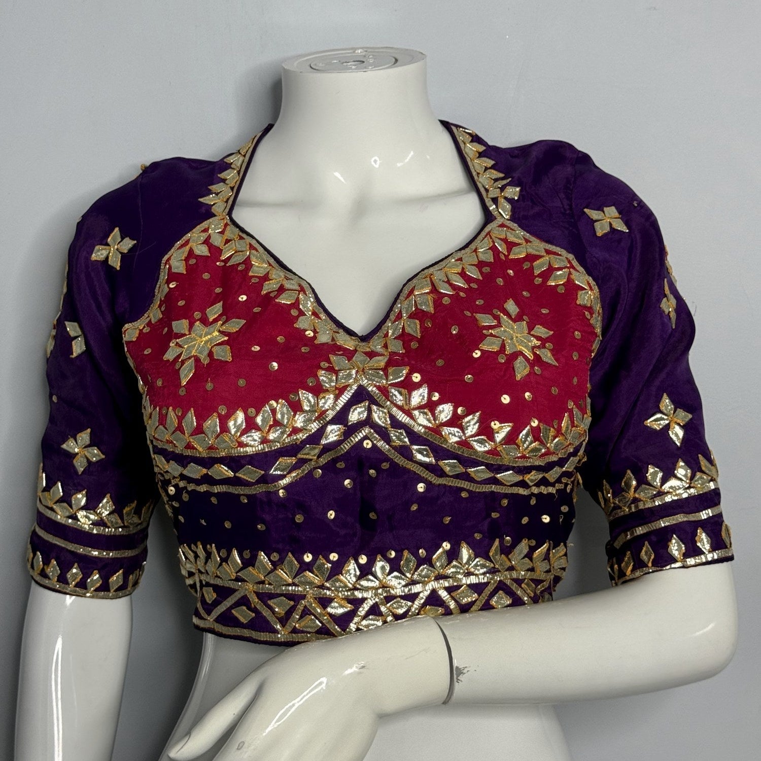 close up detailing of purple pure upada silk gota patti blouse 3761
