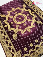 pallu detailing of burgundy saree