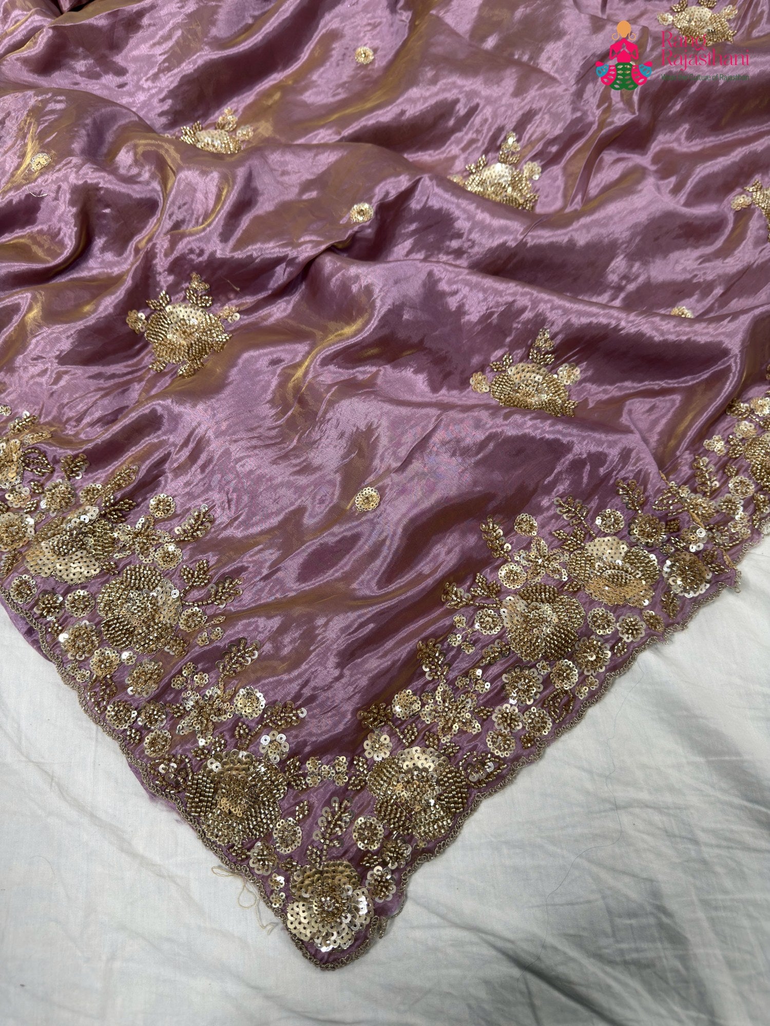pallu detailing of purple synthetic hand embellishment saree