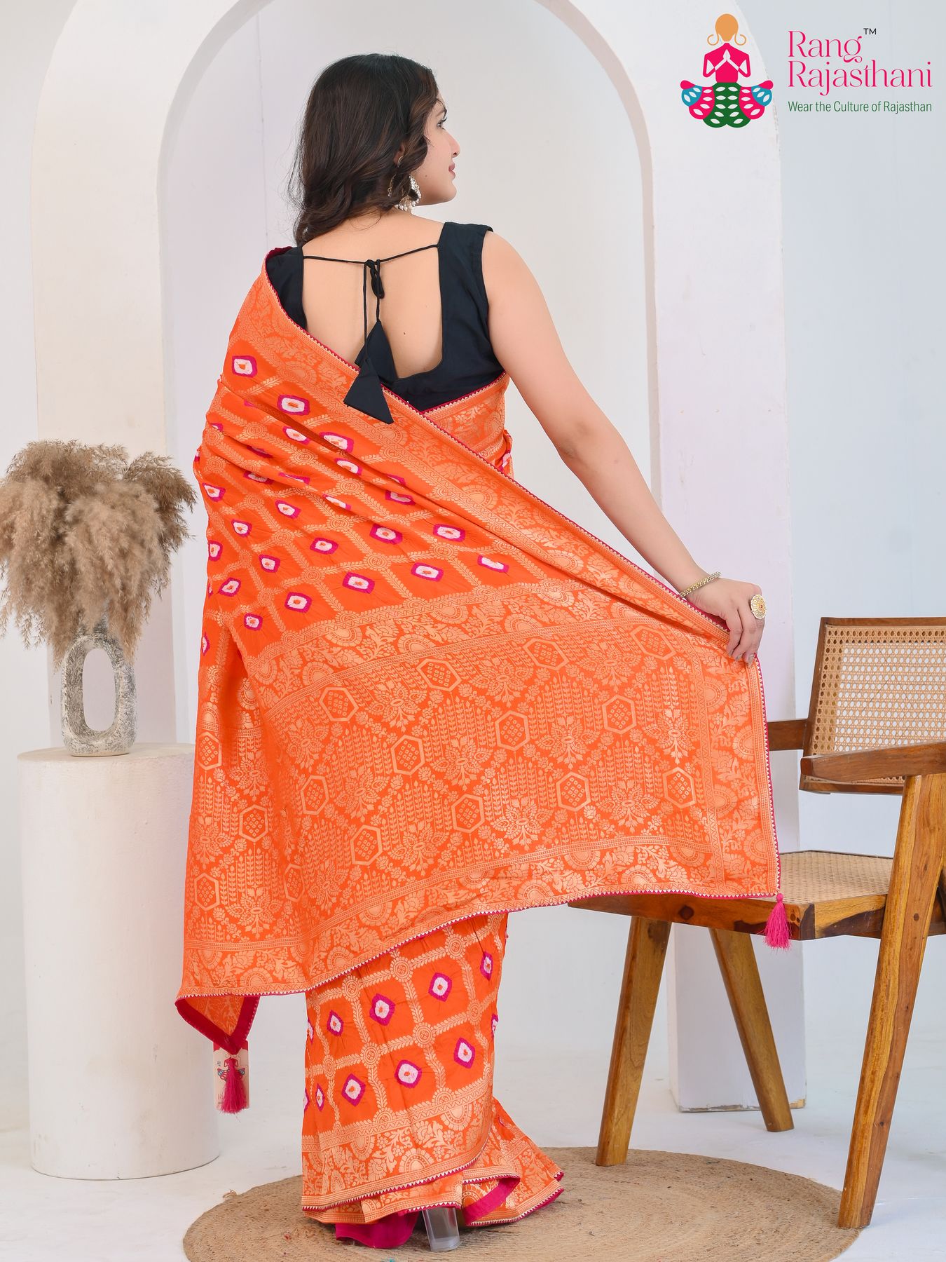 Rust Pure Dola Silk Ghatchola Laddu Bandhej Saree : Majestic Harmony