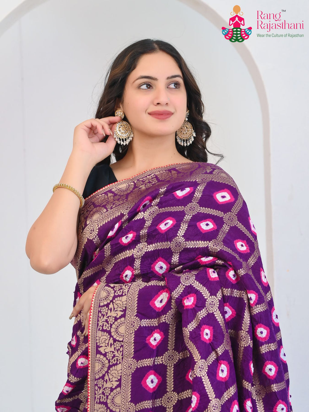 Violet Pure Dola Silk Ghatchola Laddu Bandhej Saree : Regal Allure