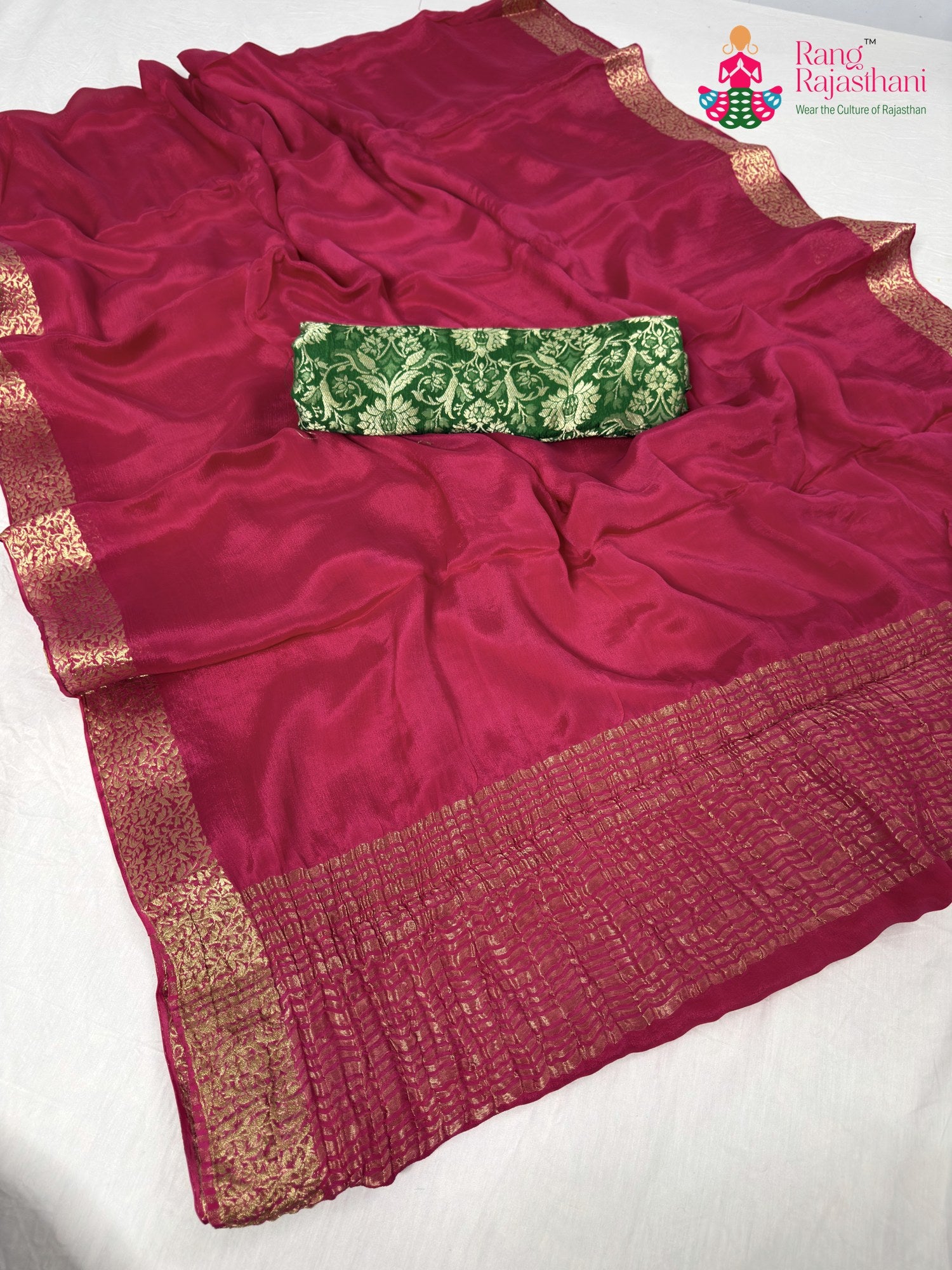 close up detailing of rani chinnon saree