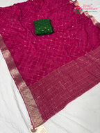 fabric texture of rani chinnon saree